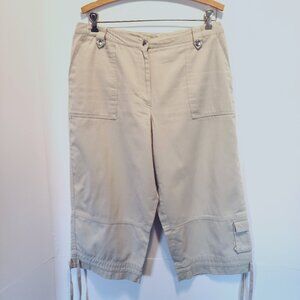 STUDIO WORKS WOMEN CREAM CAPRI WITH POCKETS FRONT/ BACK DRAWSTRING CUFFS SZ 12P